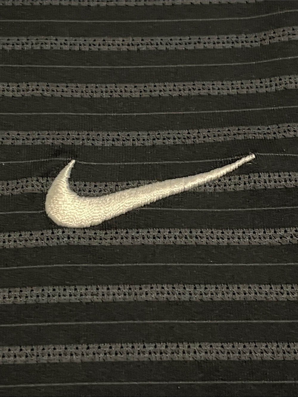 Nike Golf Polo Women's L Short Sleeve Textured Stripe Black Gray Light $70 - Picture 2 of 10